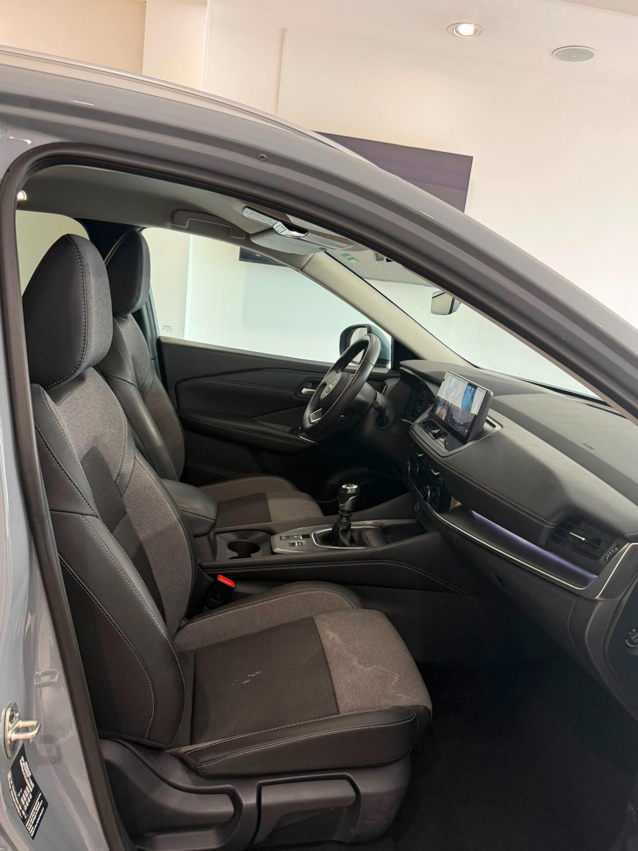 Nissan Qashqai MHEV 2025 GARANZIA CASA MADRE