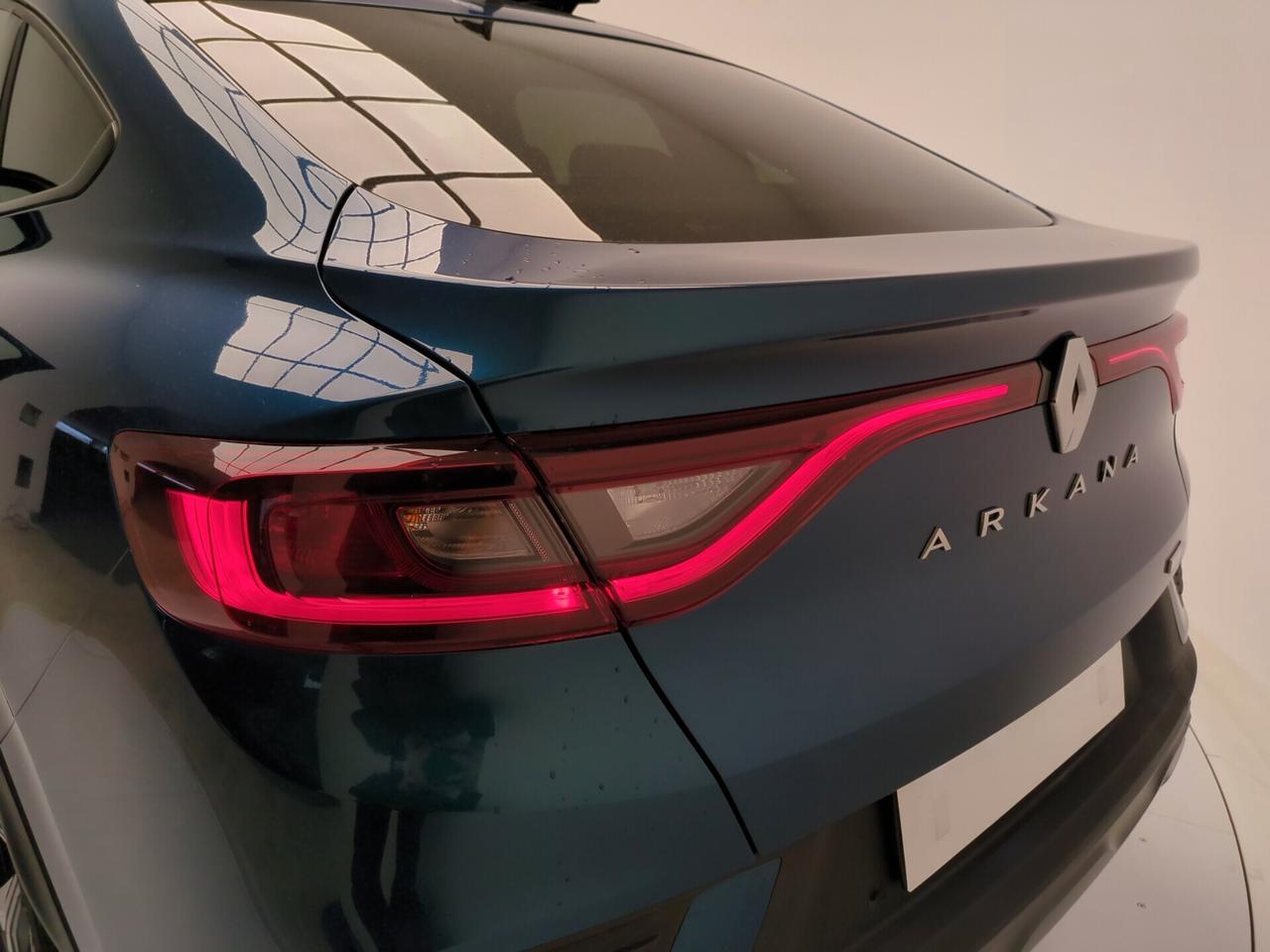 Renault Arkana Hybrid E-Tech 145 CV R.S. Line