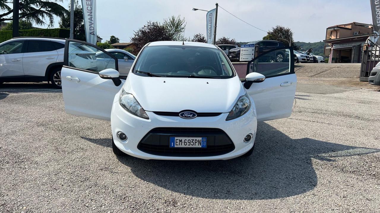 Ford Fiesta 1.2 82 CV 5 porte Titanium