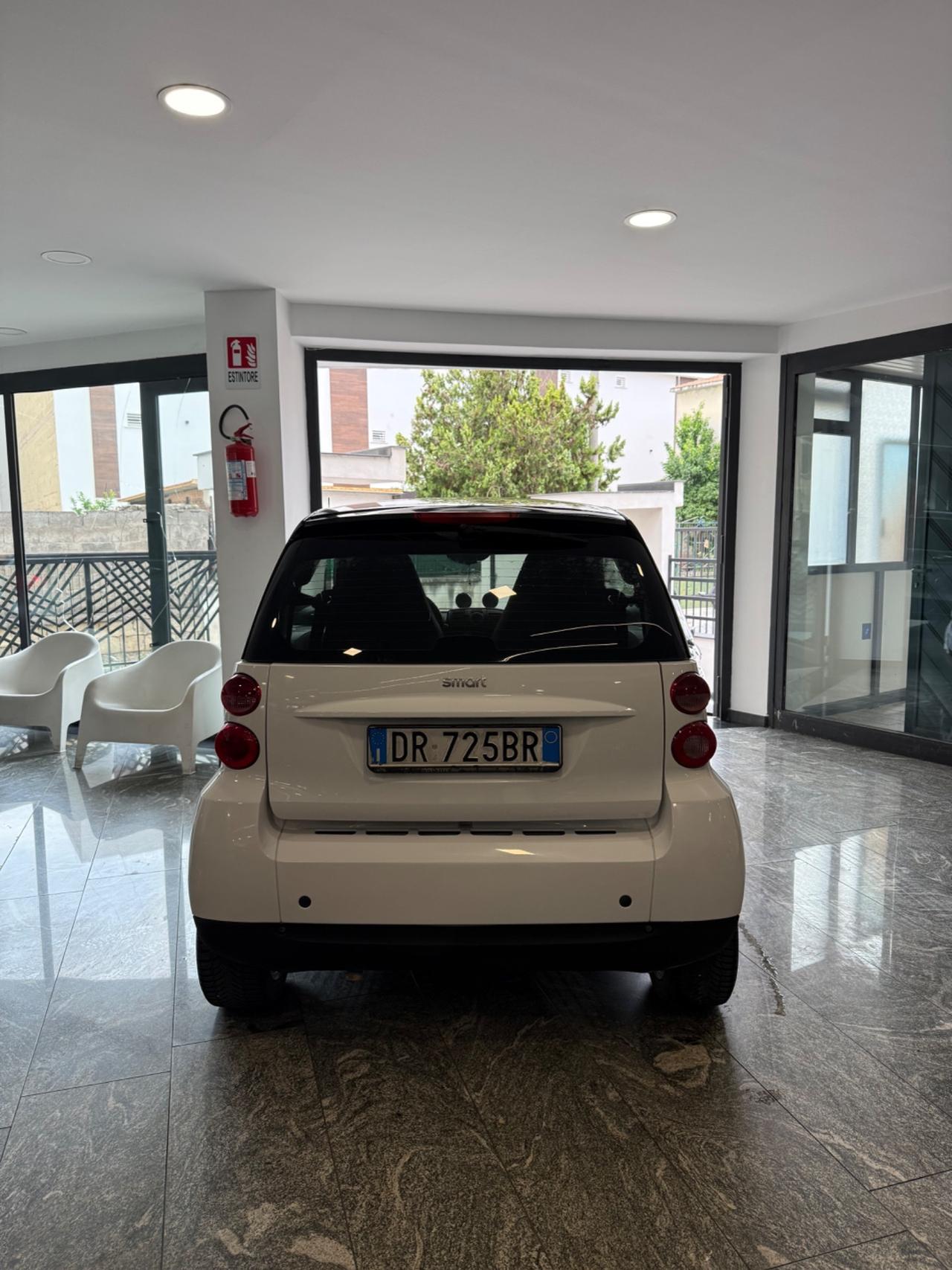 Smart ForTwo 1000 62 kW coupé passion