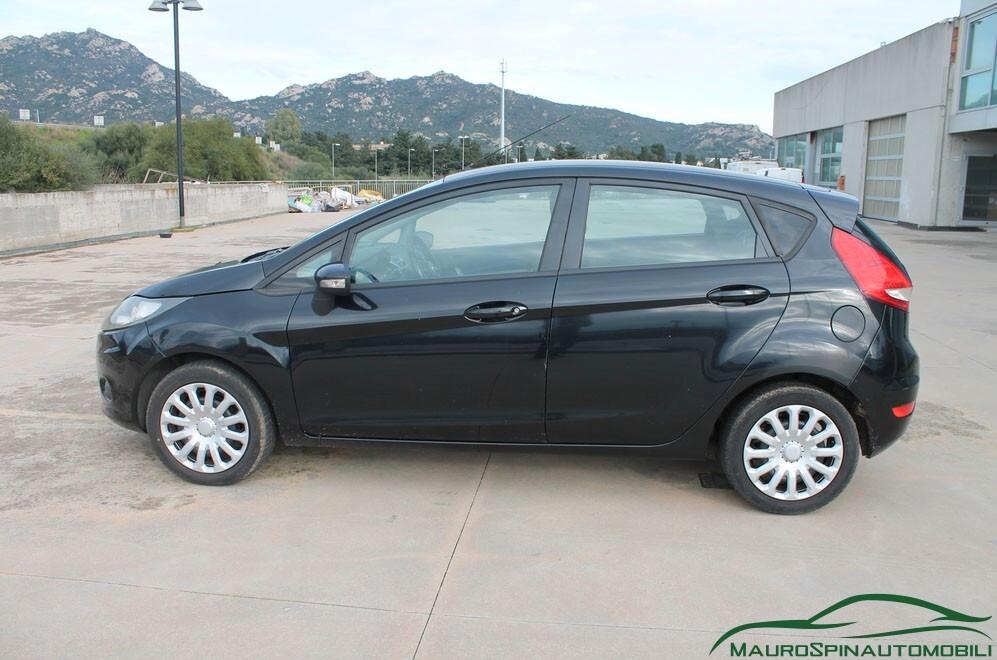 Ford Fiesta 1.4 TDCi 5p. Titanium ANCHE NEOPATENTATI