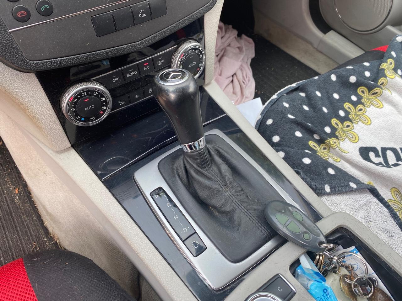 Mercedes-benz C 220 170 cavalli