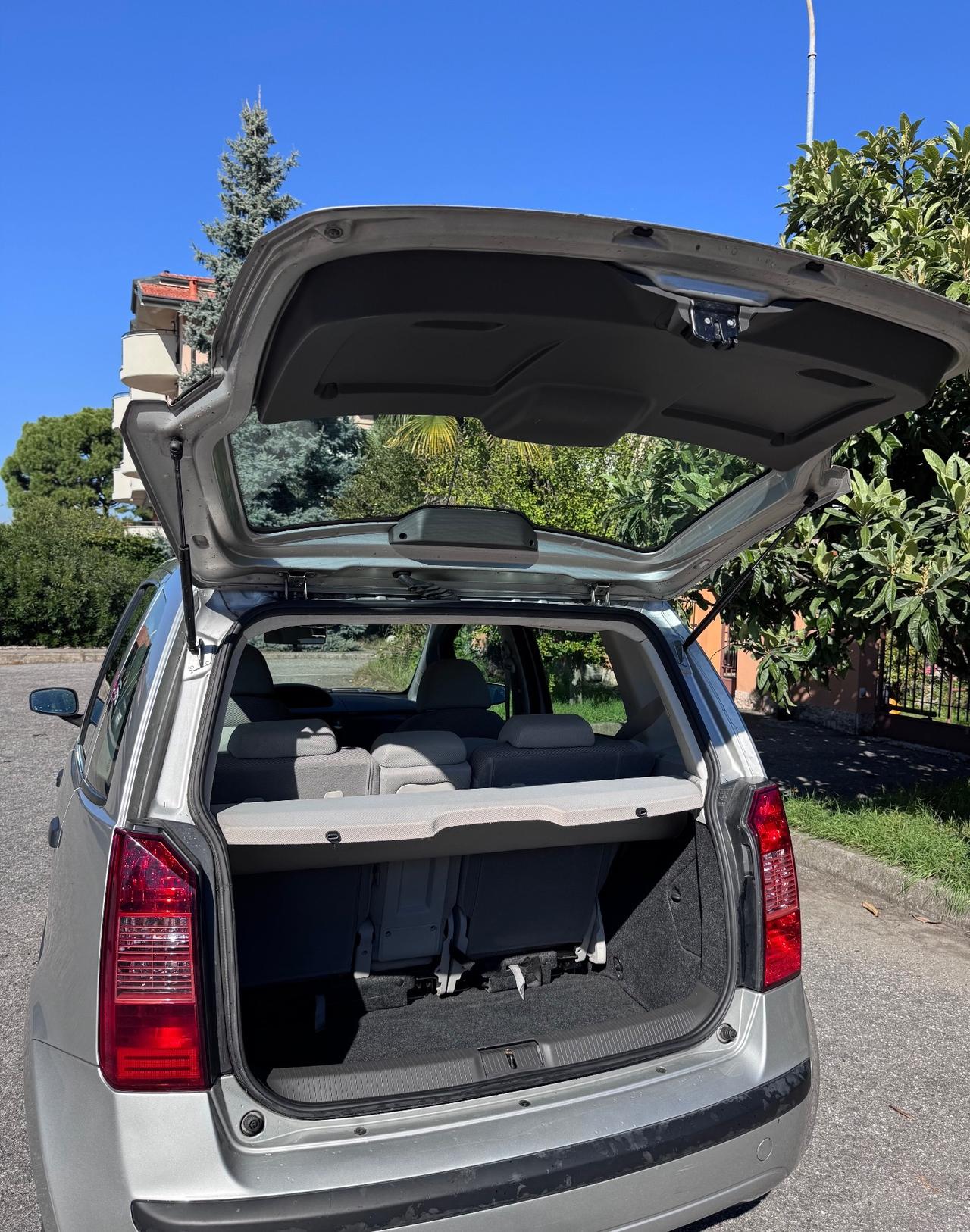 Fiat Idea 1.4 16V Active UNICO PROPRIETARIO!
