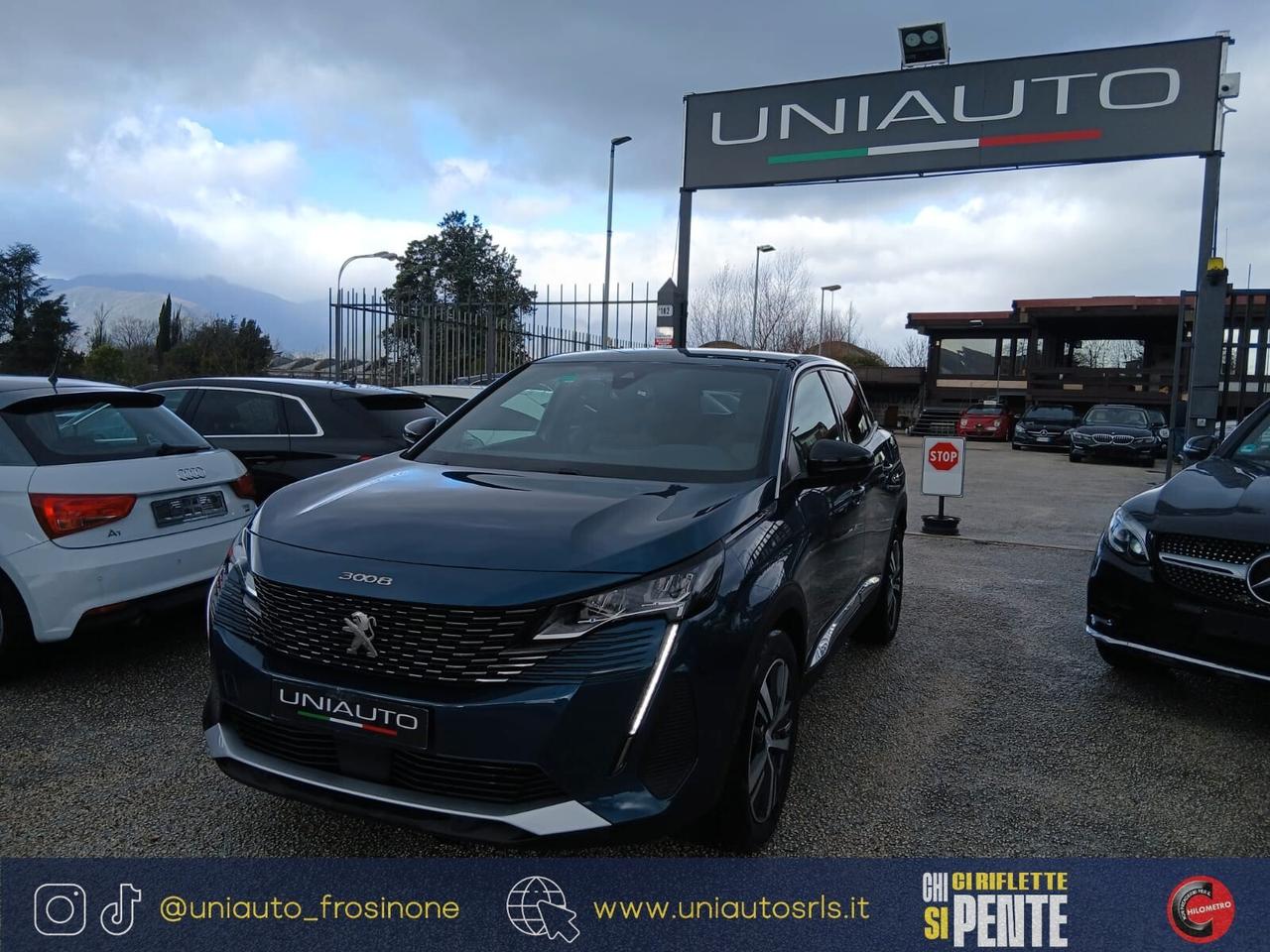 Peugeot 3008 Hybrid 180 e-EAT8 Allure Pack