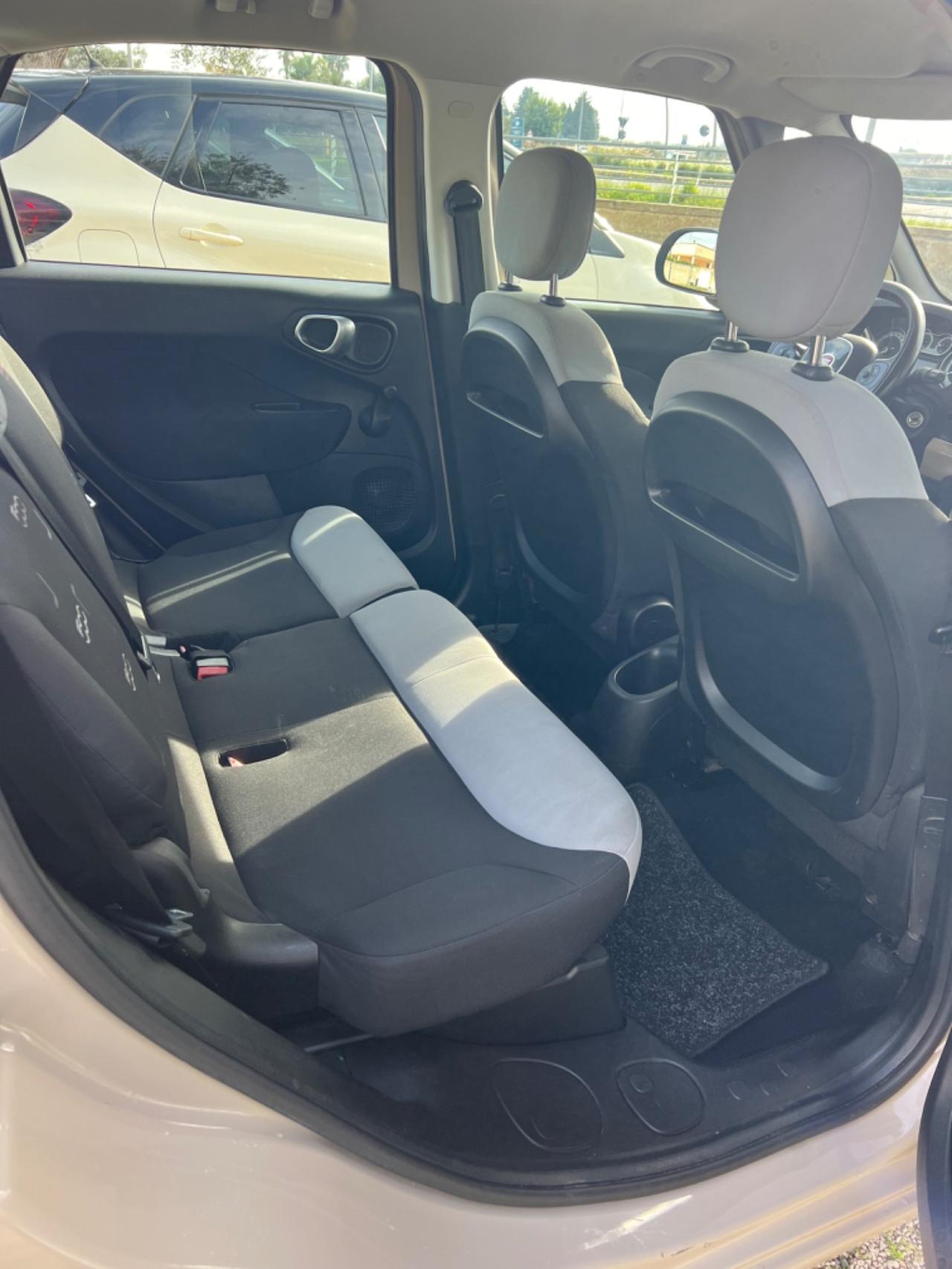 Fiat 500L 1.3 Multijet 85 CV Lounge color cappuccino