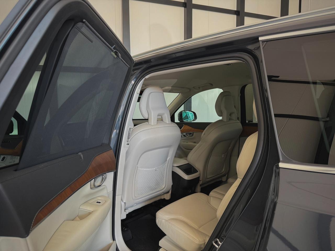Volvo XC90 Inscription B5 7 posti