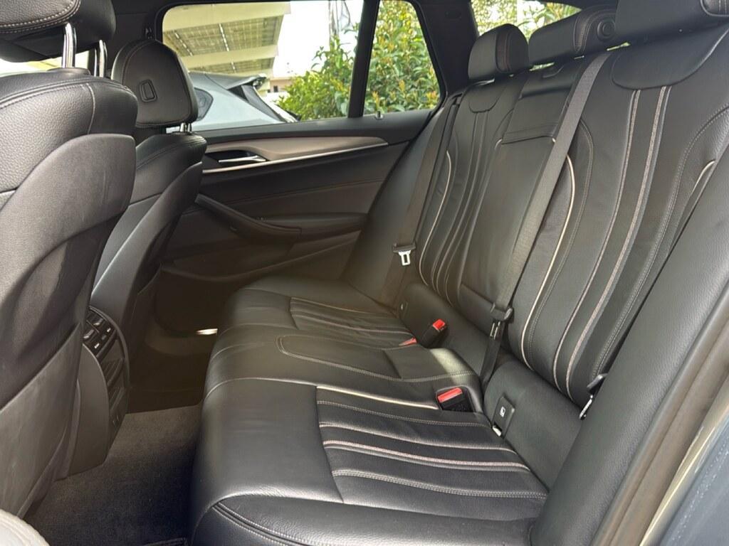 BMW Serie 5 Touring 520 d Msport Steptronic