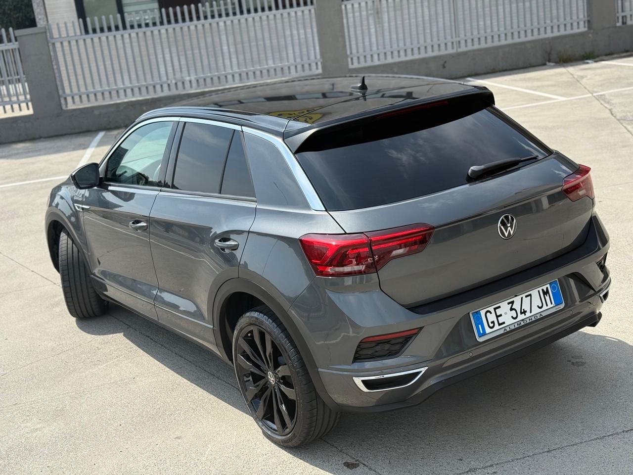 Volkswagen T-Roc 1.5 TSI ACT DSG R-LINE Business BlueMotion Technology