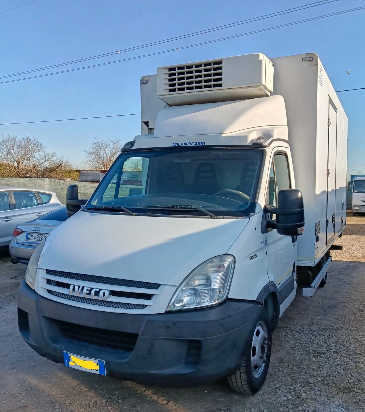 Iveco Daily 50C15 frigo pedana idraulica patente C
