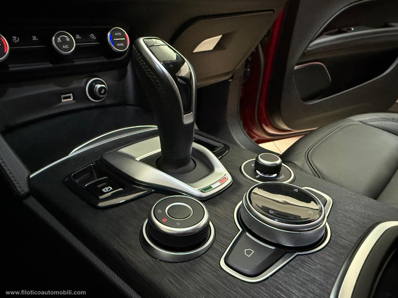 ALFA ROMEO Stelvio 2.2 T.diesel 160CV AT8 RWD Bus. PELLE - CARPLAY FULL