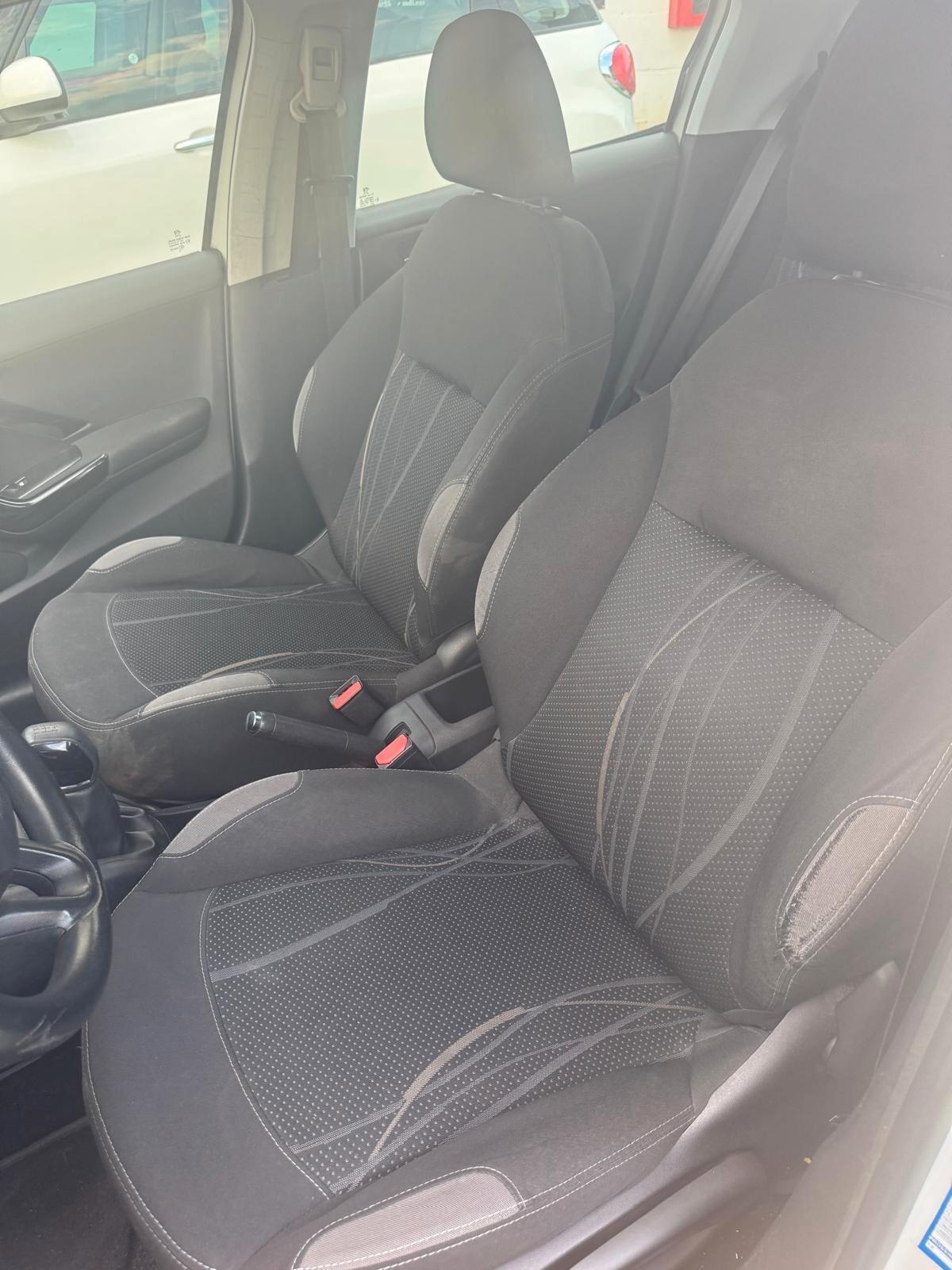 Peugeot 208 1.4 VTi 95 CV 5p. Active