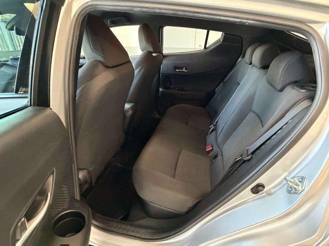 TOYOTA C-HR C-HR I 1.8h Style 2wd e-cvt my19