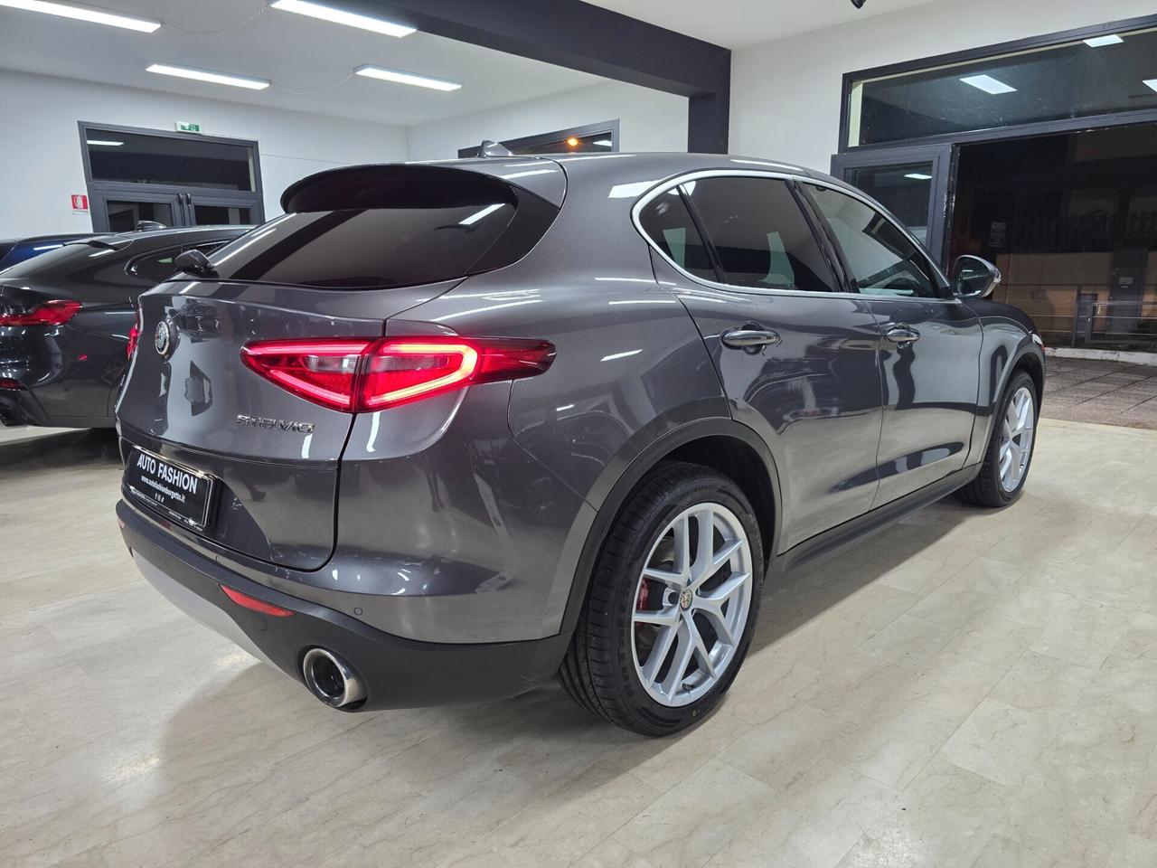 Alfa Romeo Stelvio 2.2 Turbodiesel 210 CV AT8 Q4 Executive