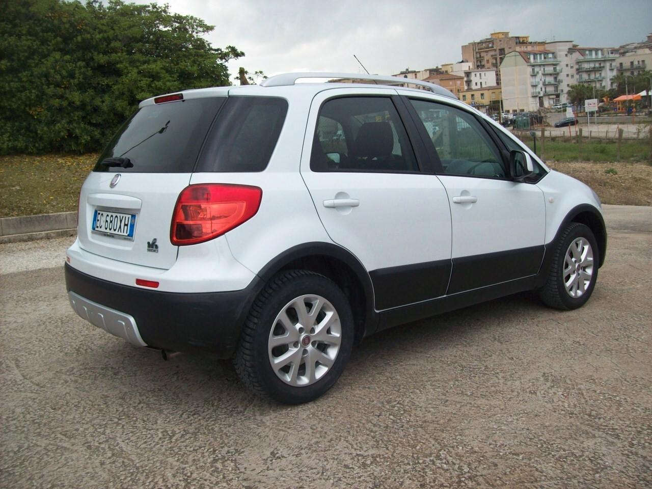 FIAT SEDICI 2.0 MTJ CV.136 4X4 Experience