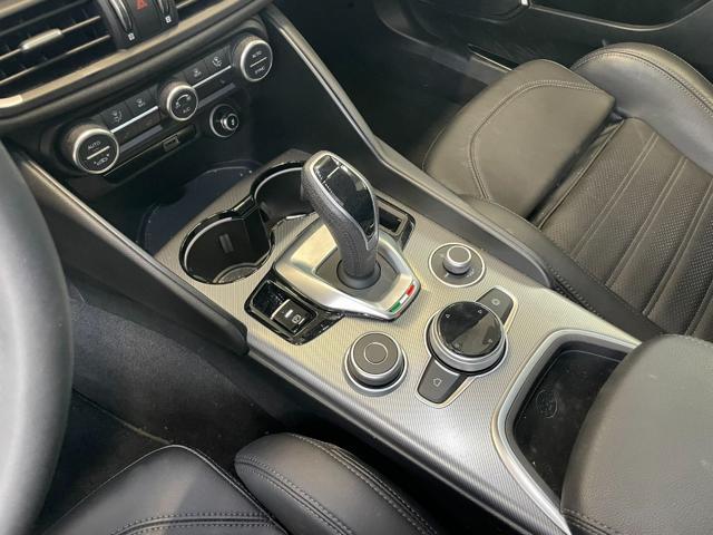 ALFA ROMEO Giulia 2.2 TURBODIESEL 190CV AT8 SPRINT
