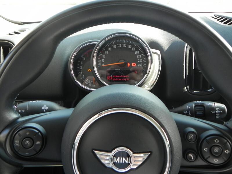 Mini Cooper D Countryman Mini 2.0 Cooper D Business Countryman