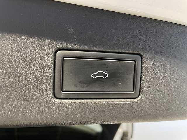 Volkswagen ID.4 204CV Batt.77kWh Tech (EV)