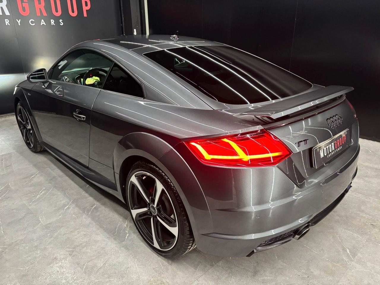 Audi TT Coupé 1.8 TFSI S tronic line 180CV