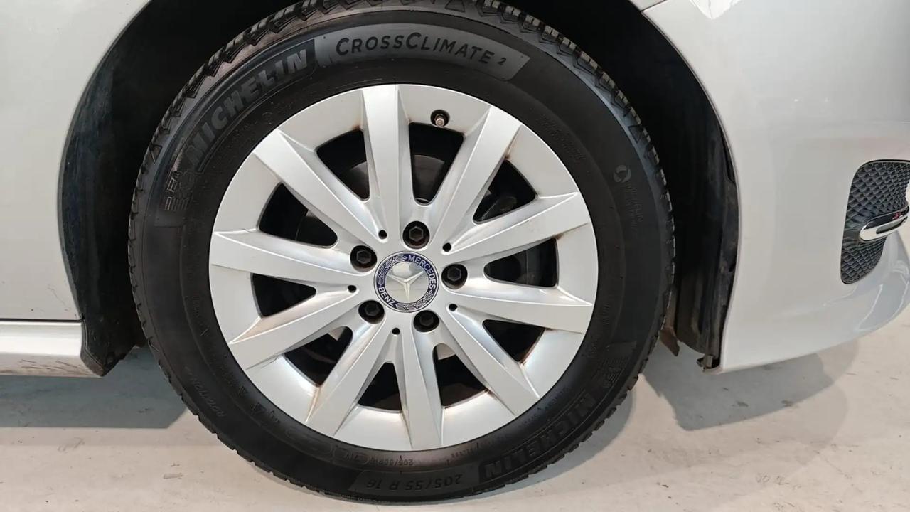 Mercedes-Benz B 180 Neopatentati Sport Manuale Euro 6