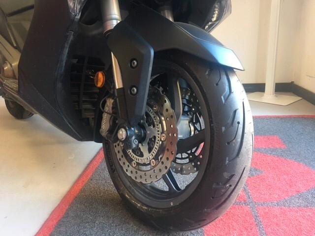 Kymco AK 550 ABS + TCS