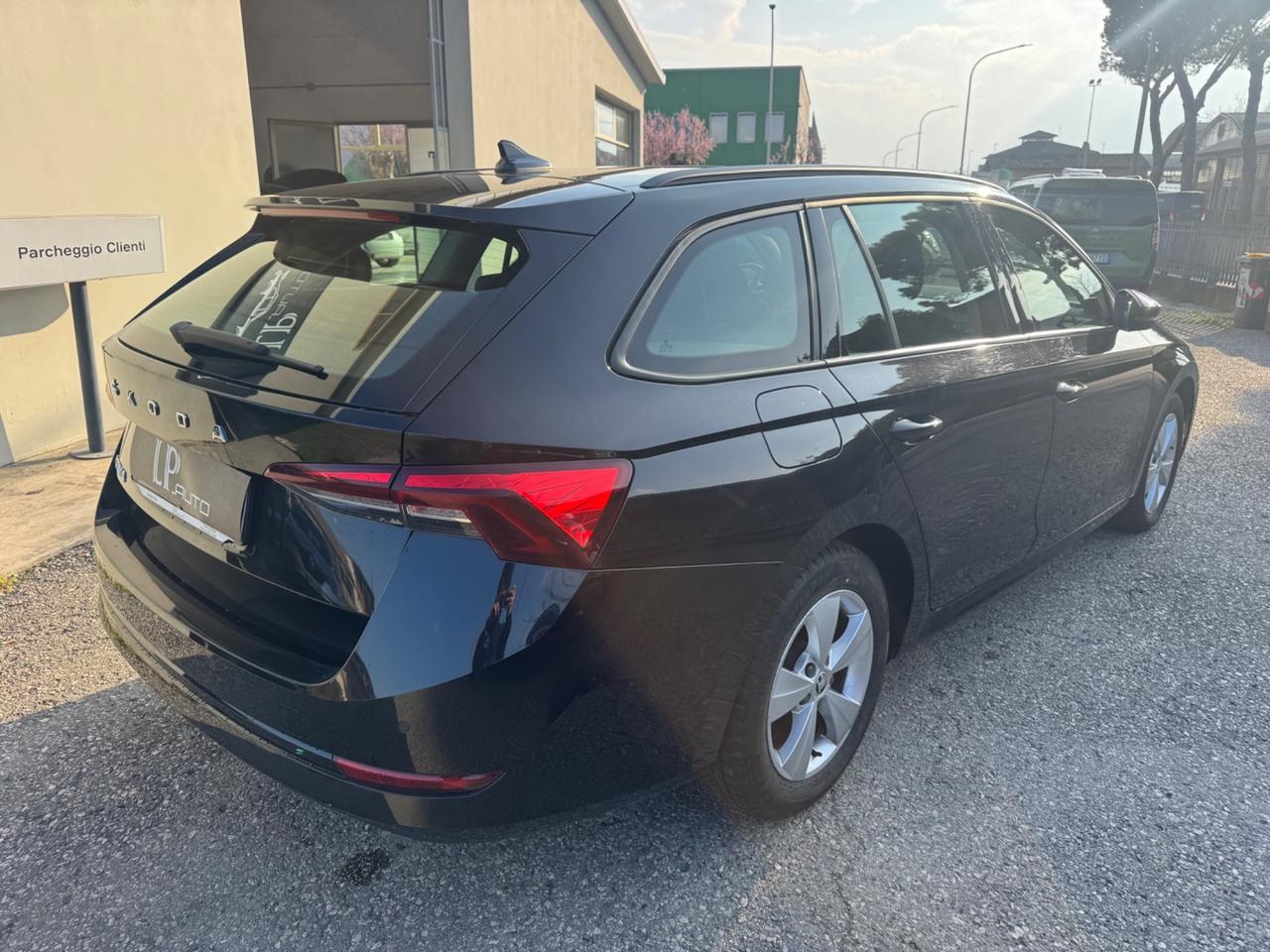 Skoda Octavia 2.0 TDI SCR 150 CV Wagon Ambition