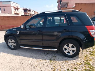 Suzuki Grand Vitara 1.9 DDiS 5 porte