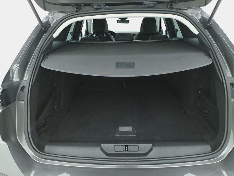 Peugeot 308 SW Allure EAT8 BR542438 1.5 Diesel 131CV