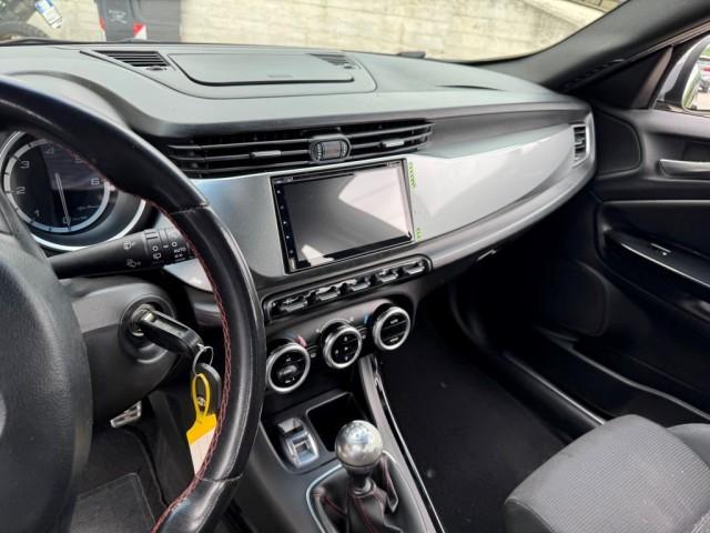 Alfa Romeo Giulietta 2.0 Jtdm-2 Distinctive 140cv