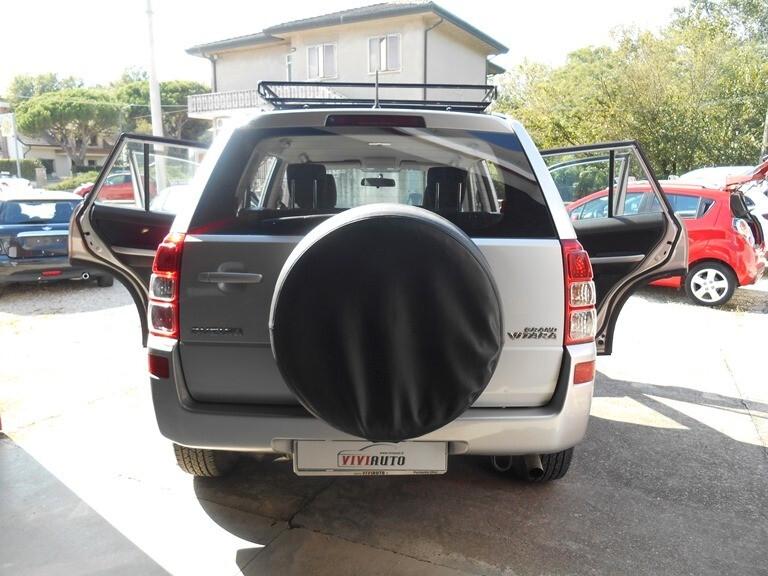 Suzuki Grand Vitara 1.9 DDiS 5 porte TRAZIONE 4X4