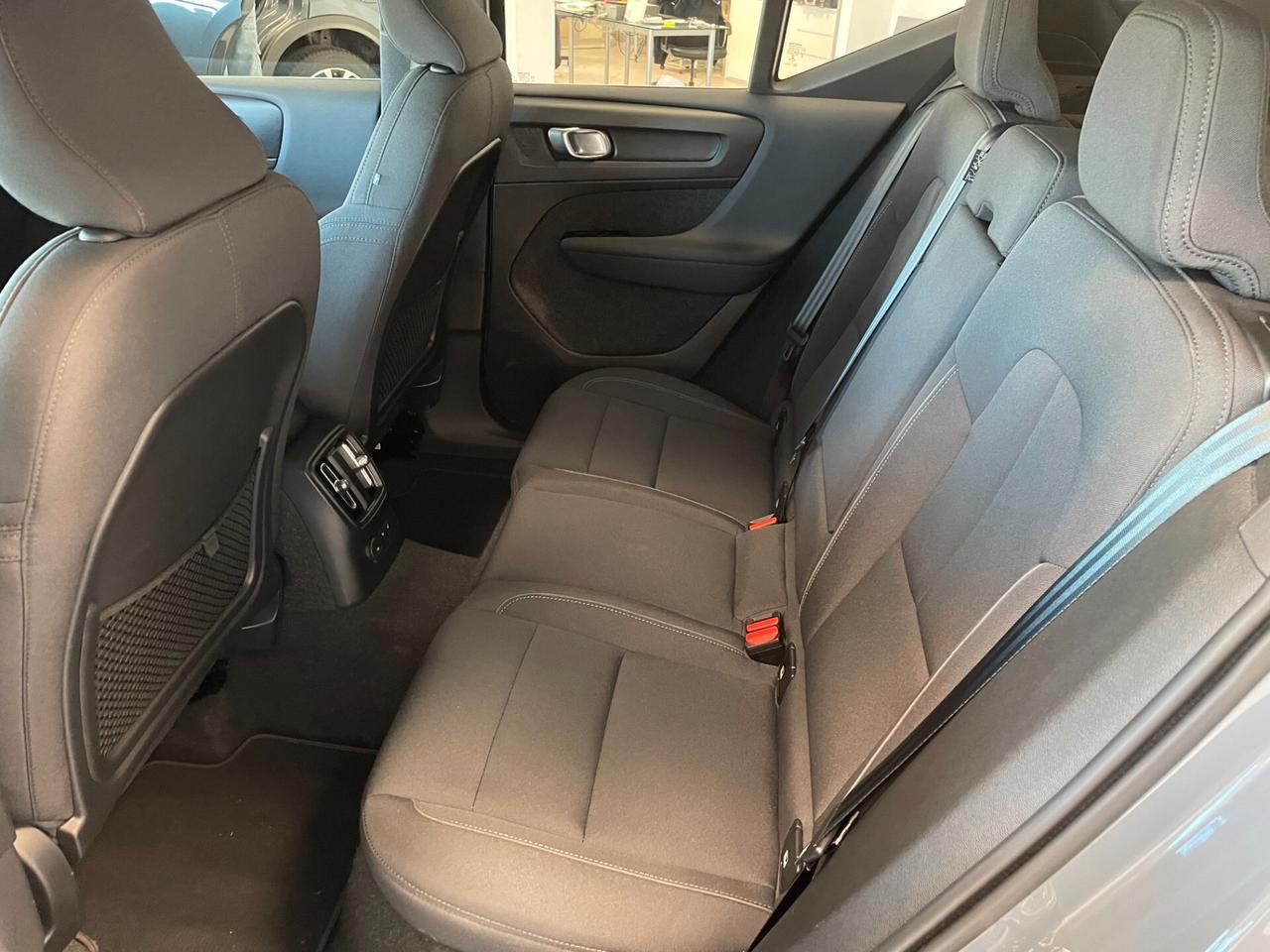 Volvo XC40 T4 Plug-in Hybrid Inscription Expression IVA ESPOSTA