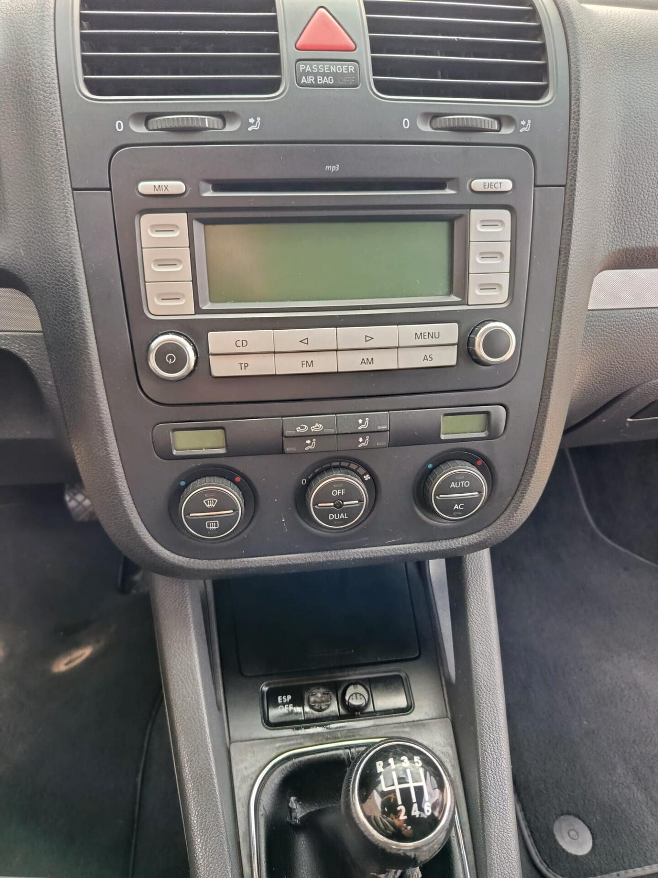 Volkswagen Golf Variant 2.0 TDI DPF 5p. tagliandi certificati