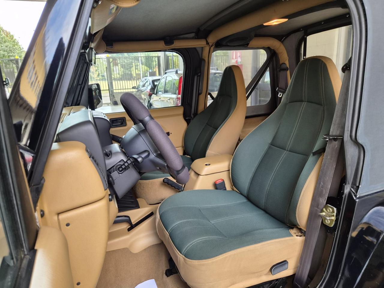 Jeep Wrangler 4.0 cat Sahara