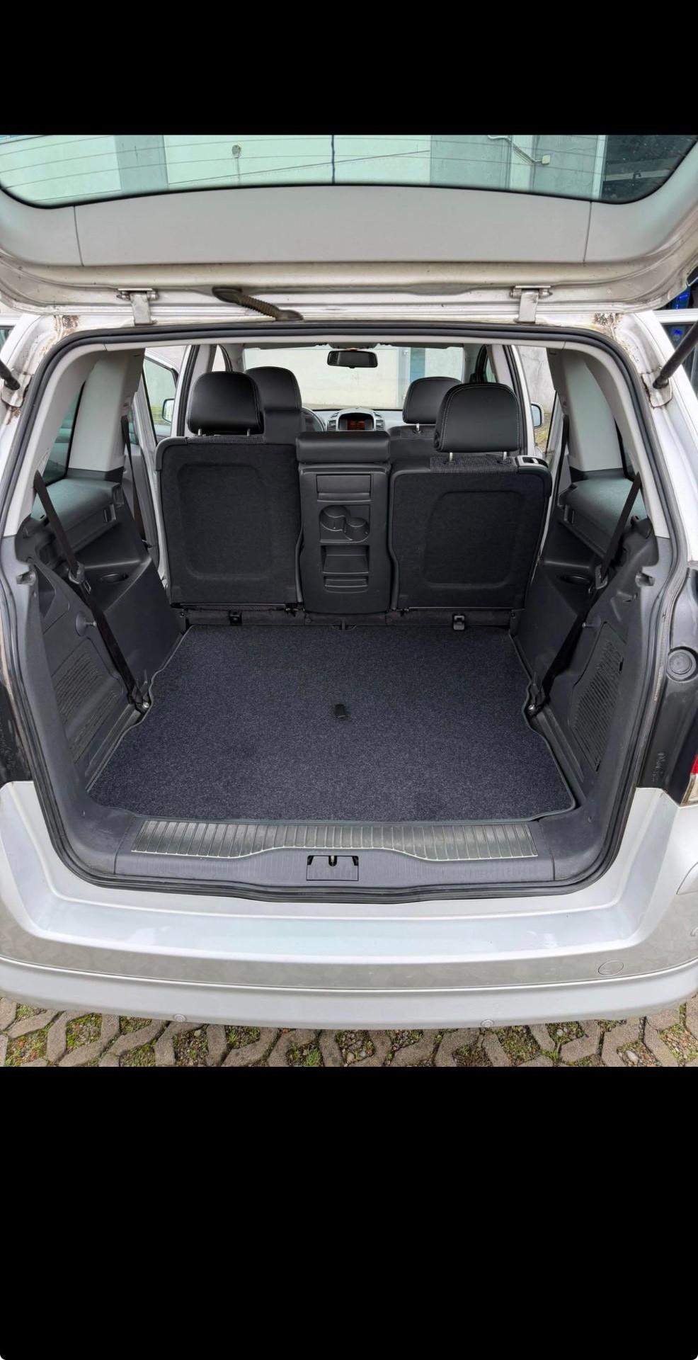 Opel Zafira Allestimento Cosmo