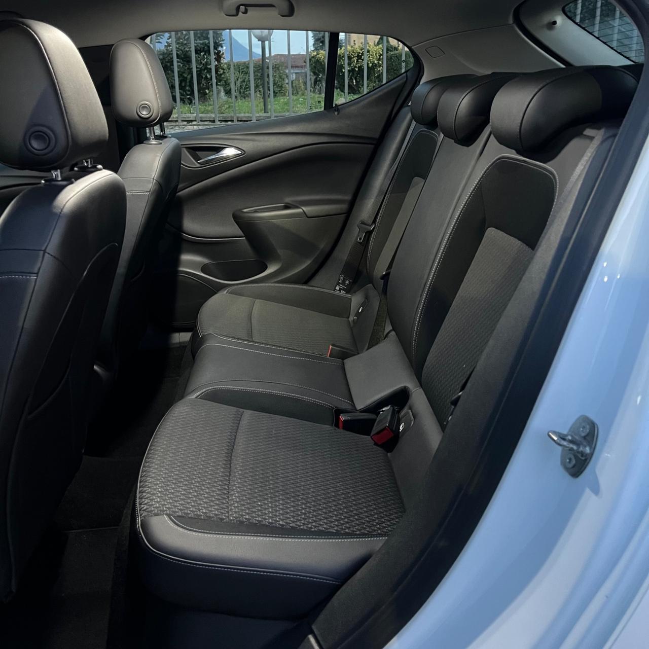 Opel Astra 1.6 CDTi 110CV Start&Stop 5 porte Innovation, UNICO PROPRIETARIO