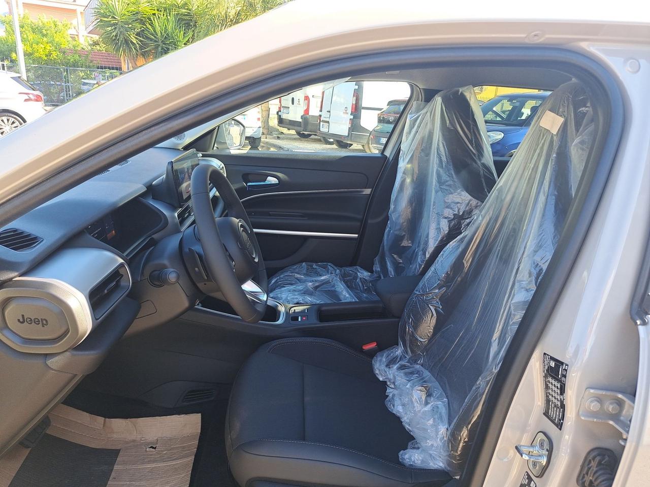 Jeep Avenger 1.2 Turbo 100 CV MHEV Longitude