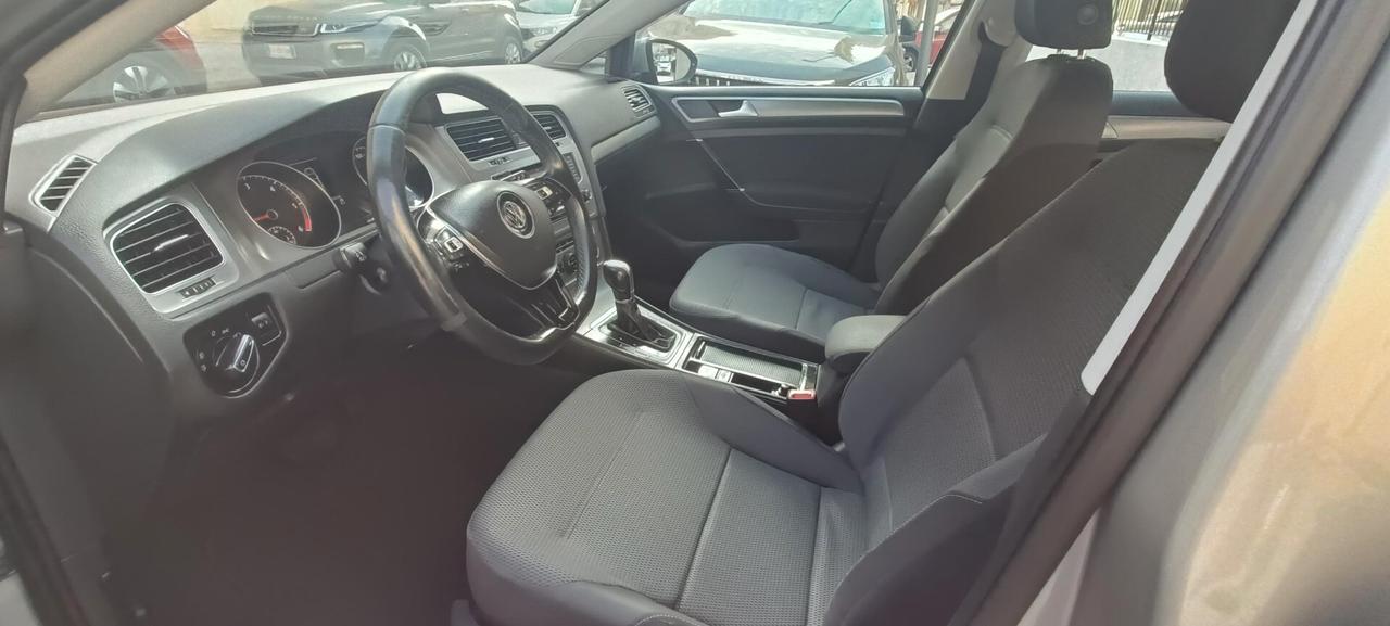 Volkswagen Golf 1.6 TDI DSG 5p. Highline BlueMotion Technology