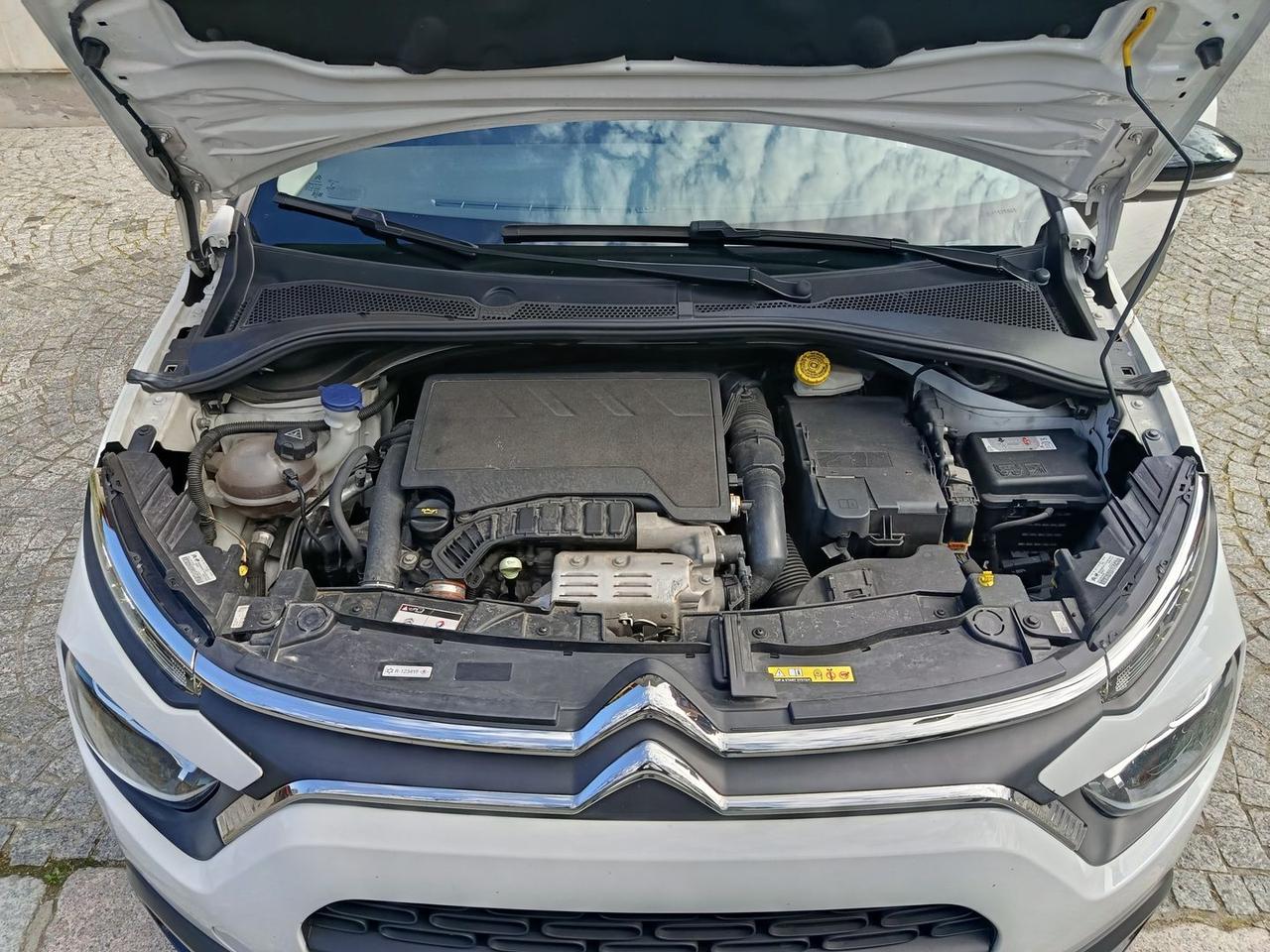 Citroen C3 Shine Pack 1.2 PureTech 110 #9985