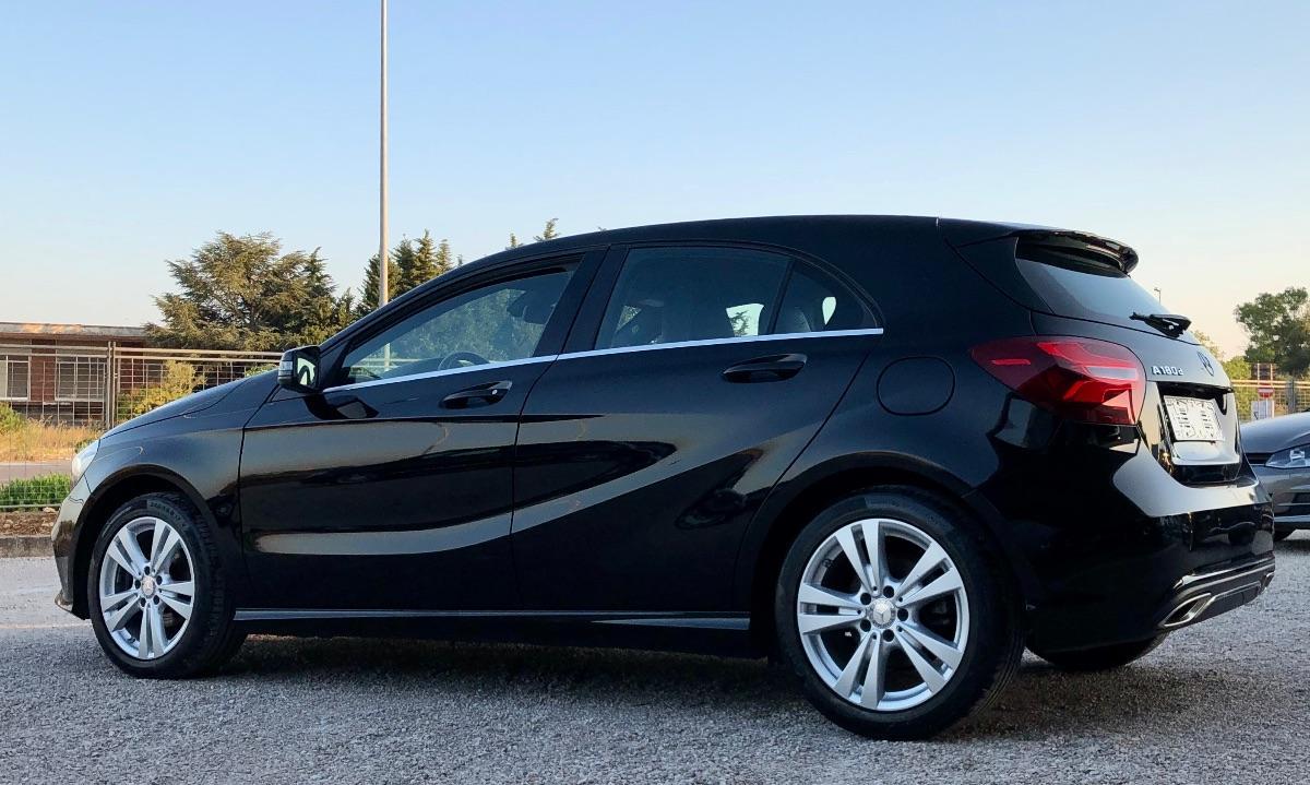 MERCEDES Classe A 180 d Sport