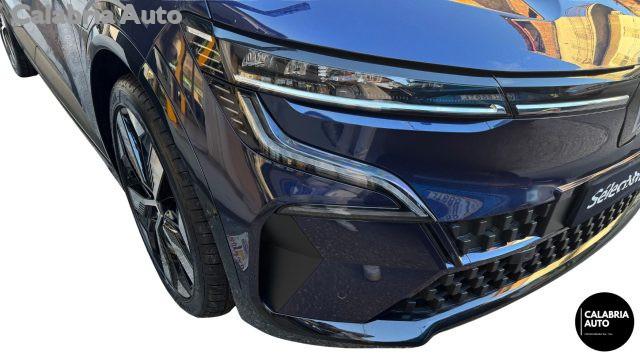 RENAULT Mégane Grand Coupé Mégane E-Tech Electric 220 CV Comfort Range AC7 Te