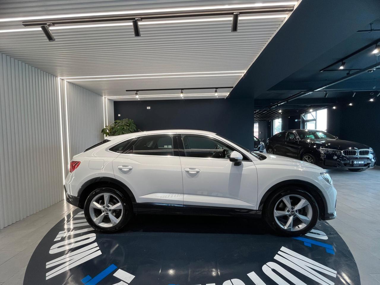 Audi Q3 SPB 35 TDI S tronic Business Plus