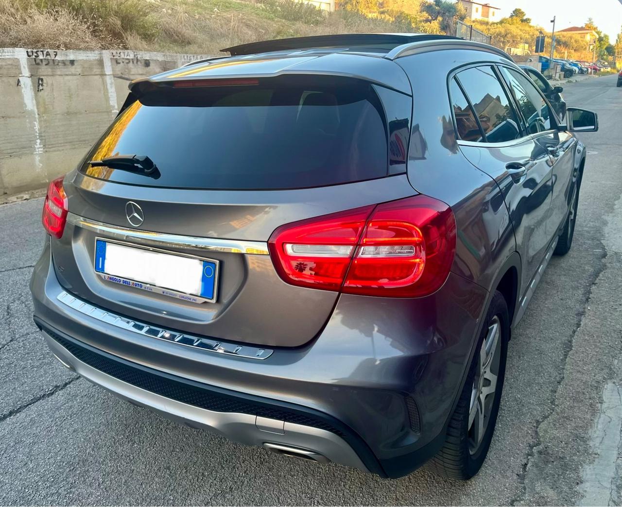 Mercedes-benz GLA 200 d Automatic 4Matic Premium
