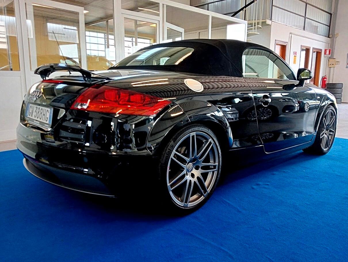 Audi TT Roadster 1.8TFSI SLINE 19" AUDI SPORT BOSE *MANUALE* S-LINE