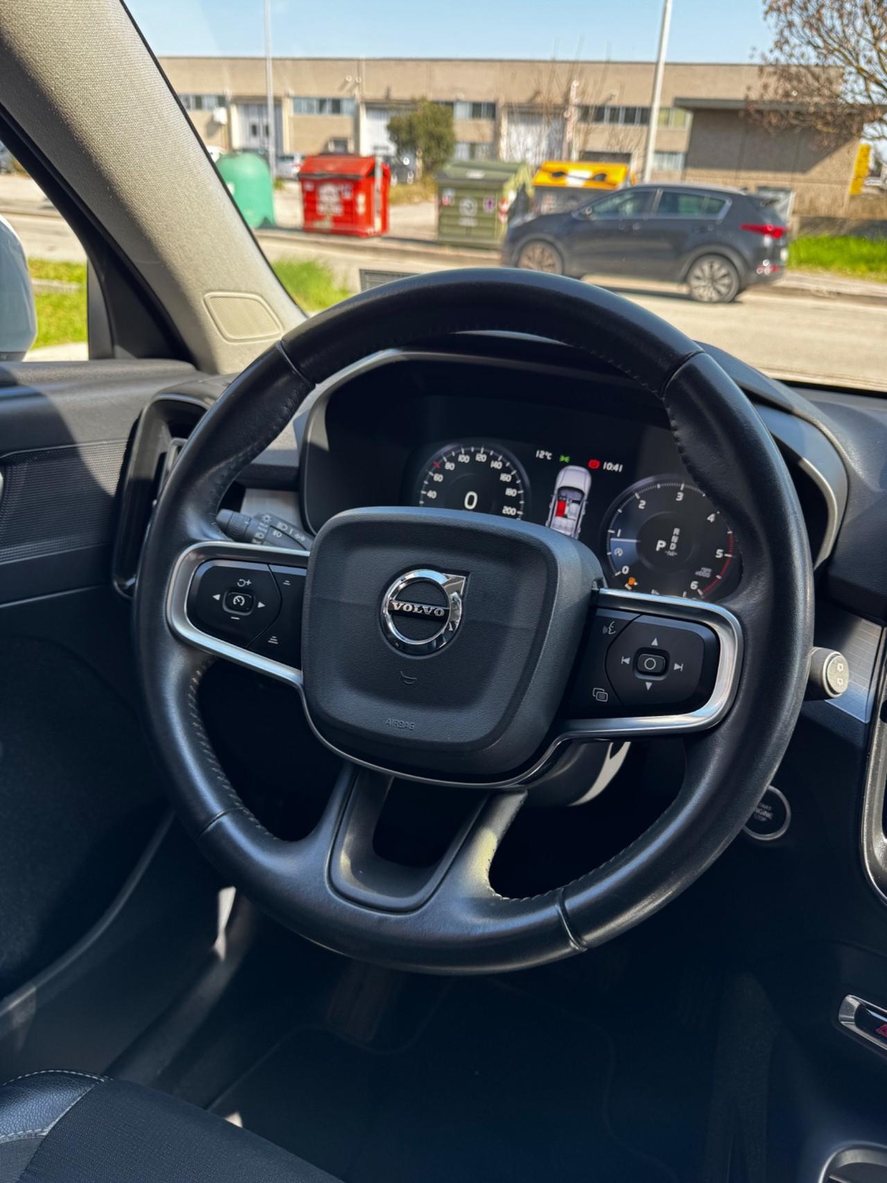 Volvo XC40 D3 AWD Business Plus