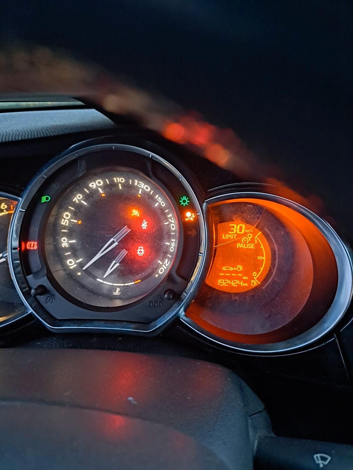 Ds DS3 3 1.6 THP 155 Just Black