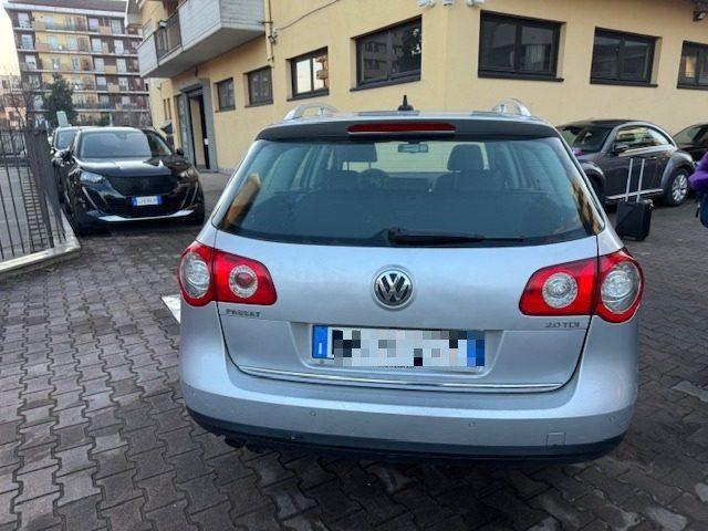 VOLKSWAGEN Passat 2.0 TDI DPF Var. Highline