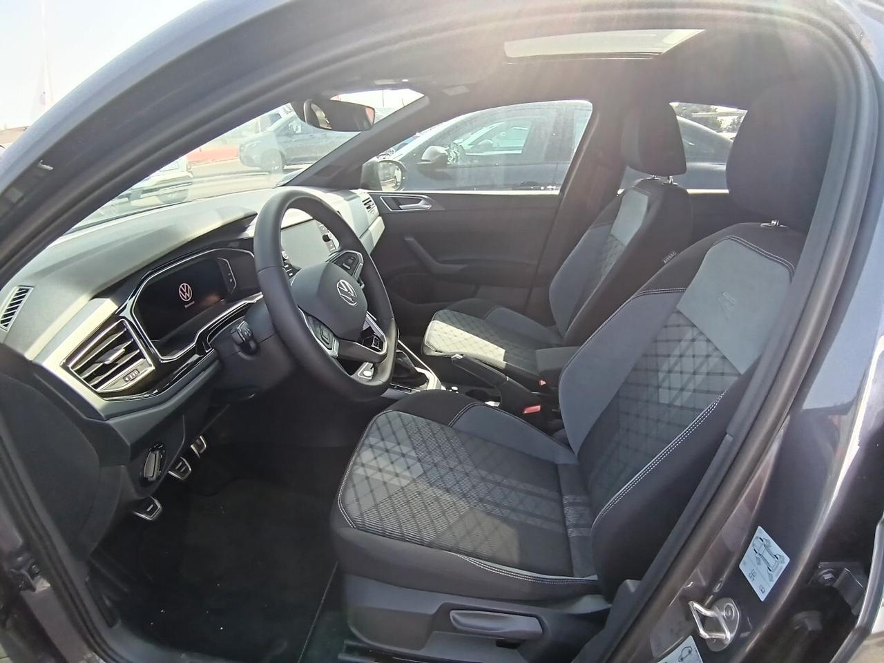 Volkswagen Taigo 1.0 TSI 115 CV R-Line