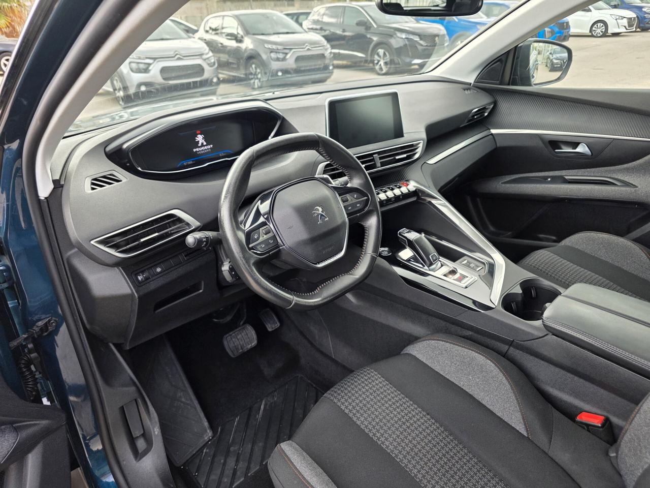 Peugeot 5008 BlueHDi 130 S&S EAT8 Active Pack