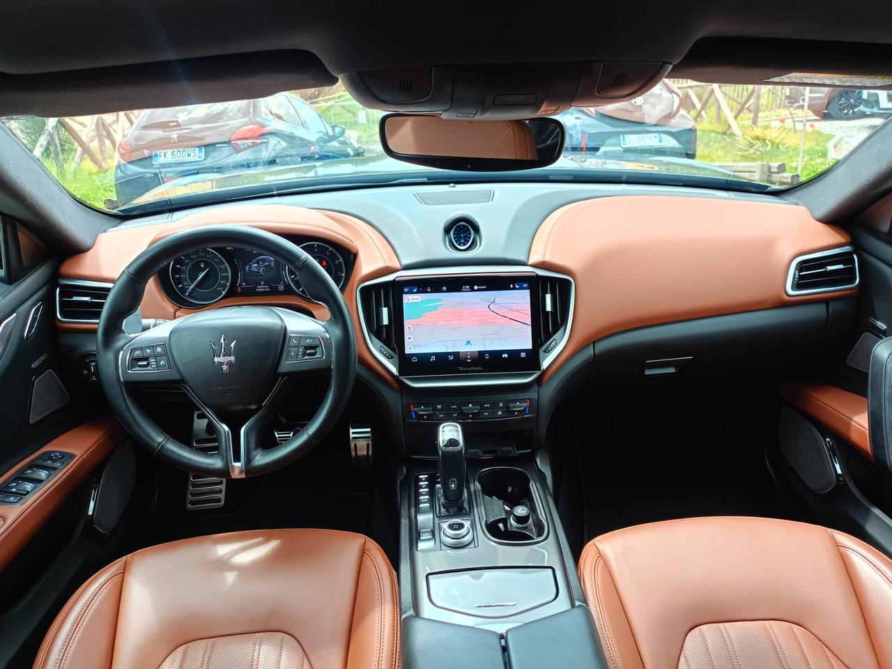 Maserati Ghibli 330 CV MHEV GT