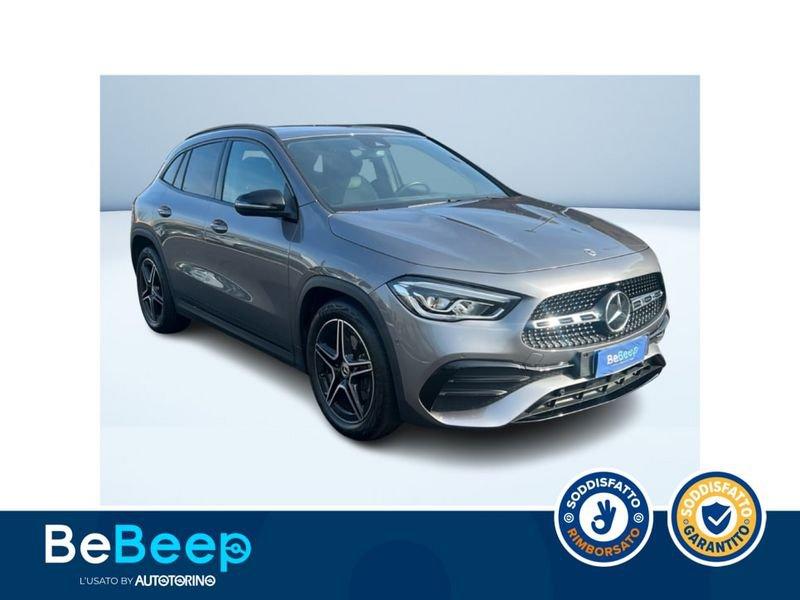 Mercedes-Benz GLA 200 D PREMIUM 4MATIC AUTO