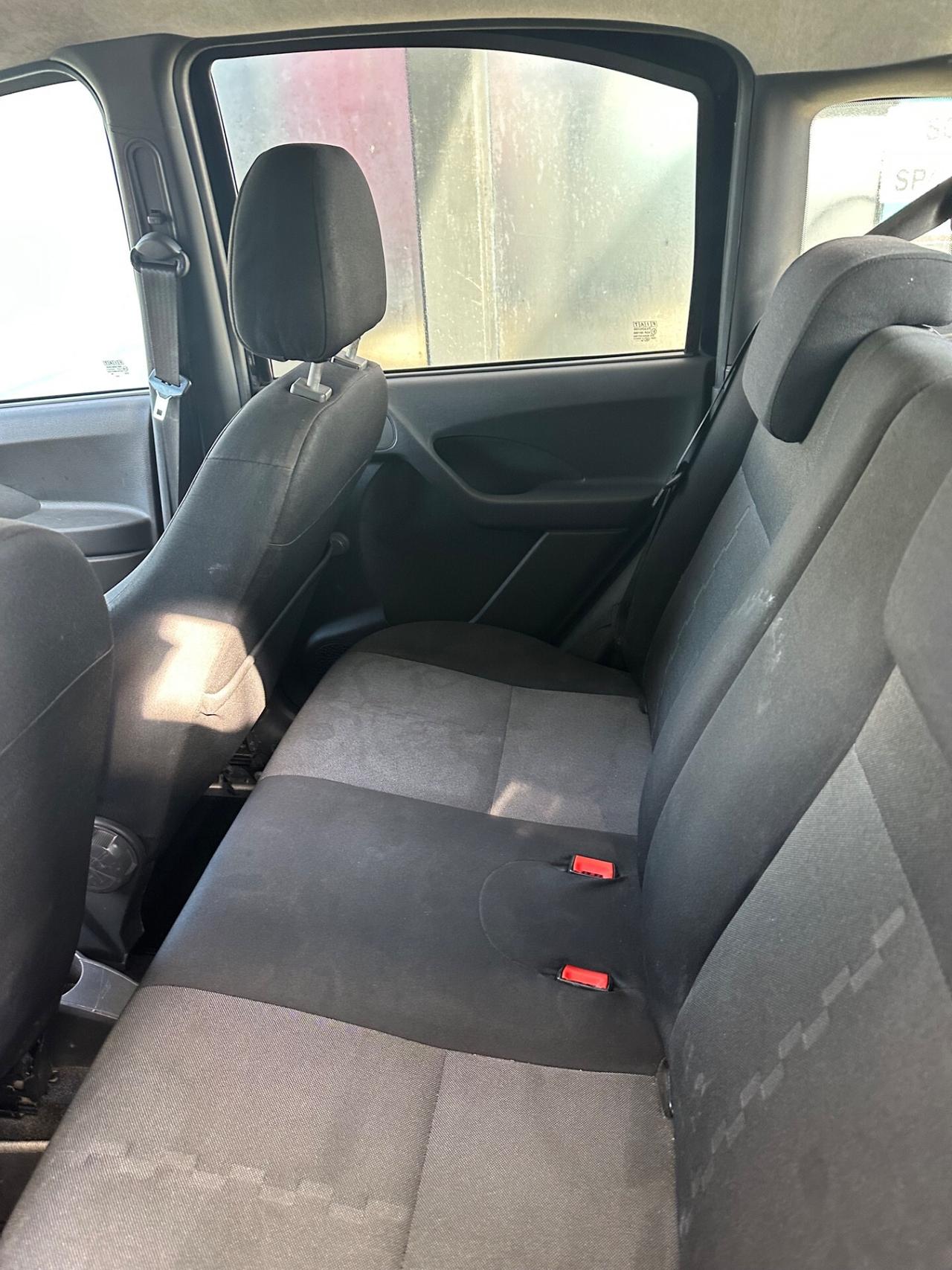 Fiat Panda 1.4 benz 16V 100 HP 2006 neopatentati.